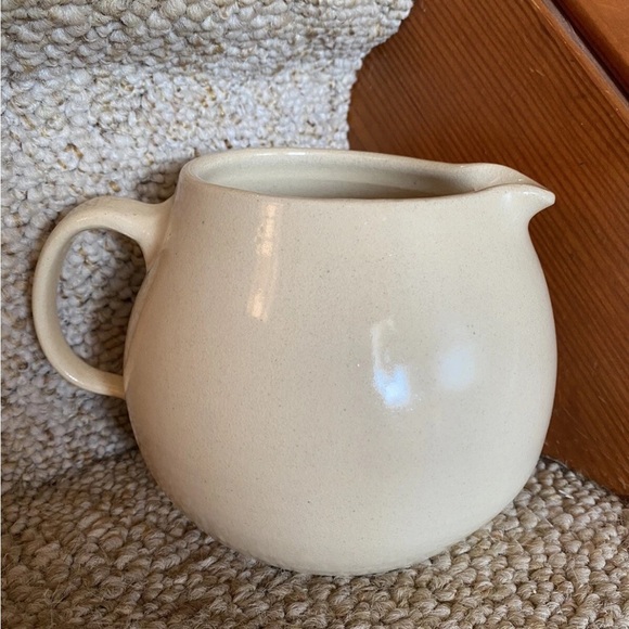 Vintage Casey Stoneware Blue and Cream Duck Art Pitcher EUC!! - Picture 7 of 16